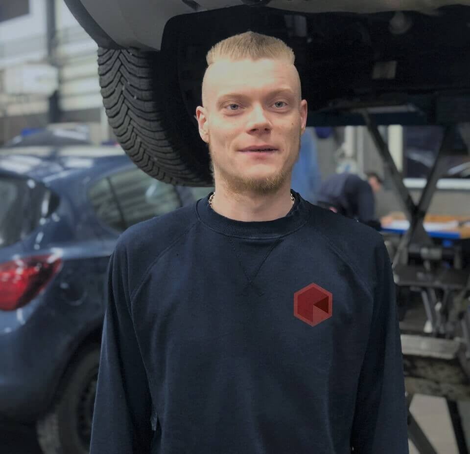 Martin er mekaniker hos Skorstensgaard