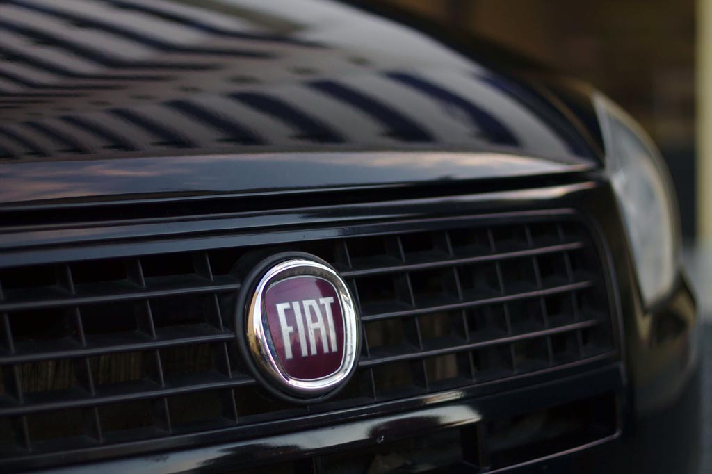Fiat bil på værksted